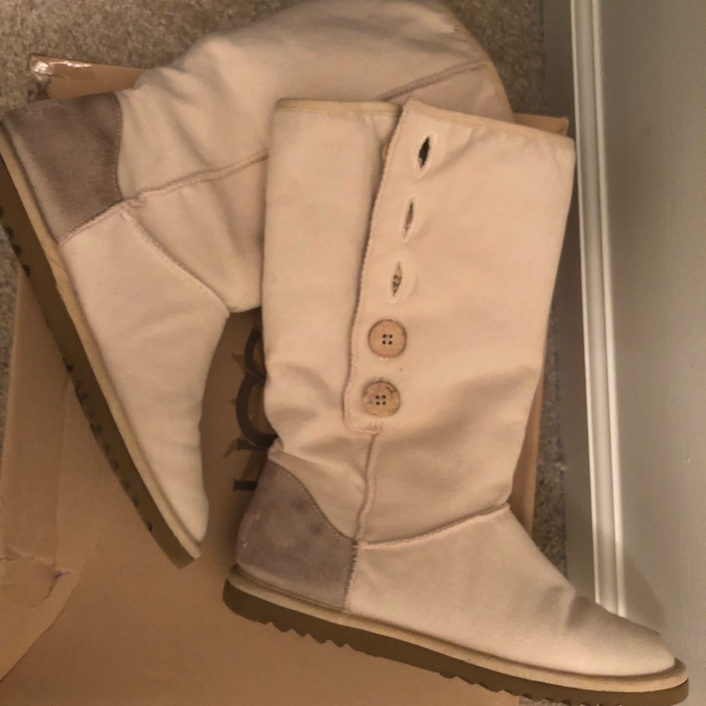 Cream canvas Uggs, size 7